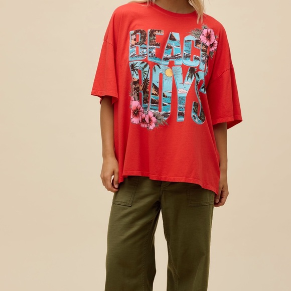 Daydreamer Beach Boys Tee